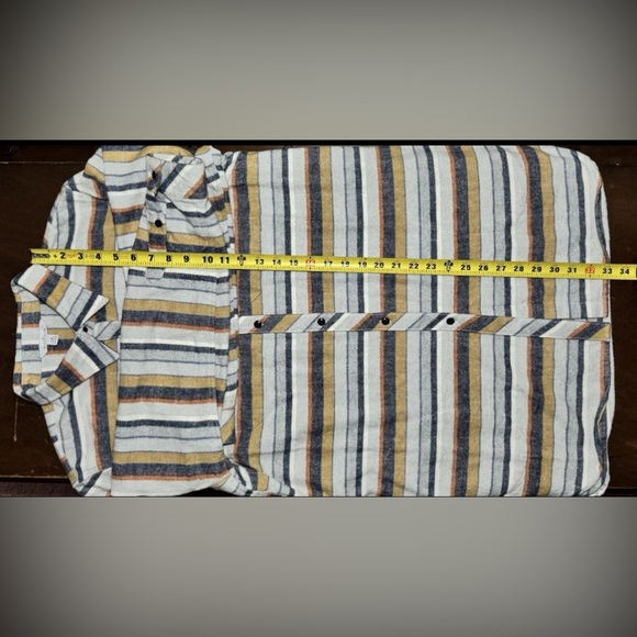 L.L. Bean Signature Series Aztec Archive Chamois Tunic Shirt w/ Pockets - Picture 9 of 16